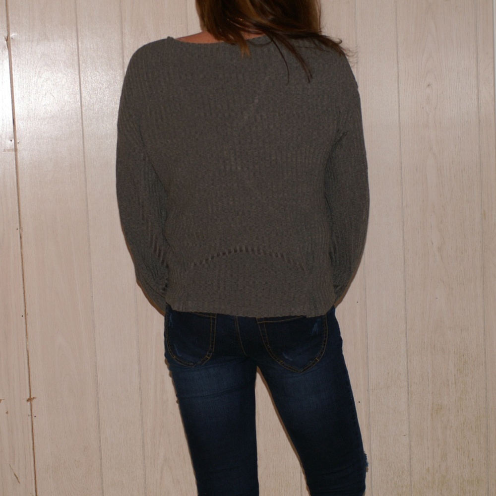 Ribbed Double Button Overlapped V-Neck Top - Picture 9 of 9